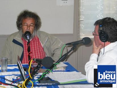 Armel Texier conte conteur radio armorique humour rire